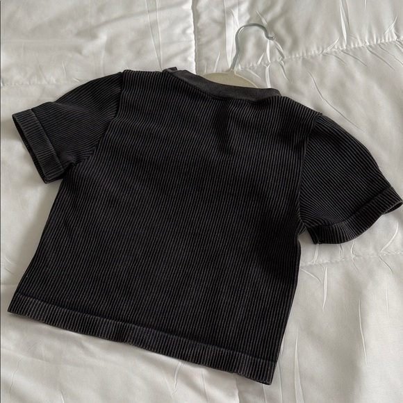 Classic Ribbed T-Shirt - Picture 2 of 2